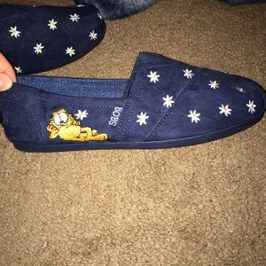 NWOT Garfield Bobs
